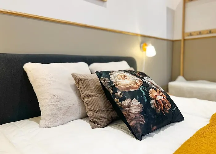 アパート La Taniere Du Capitole - Coeur - Calme トゥールーズ